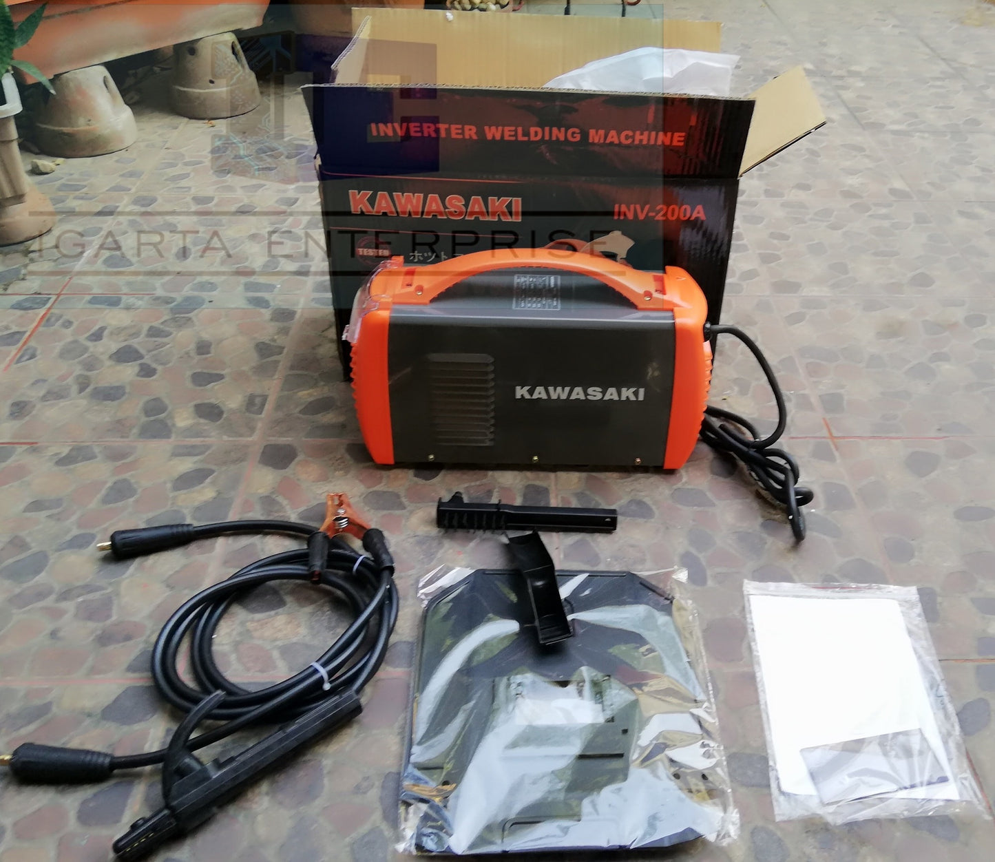 Kawasaki Welding Machine IGBT Inverter 200A