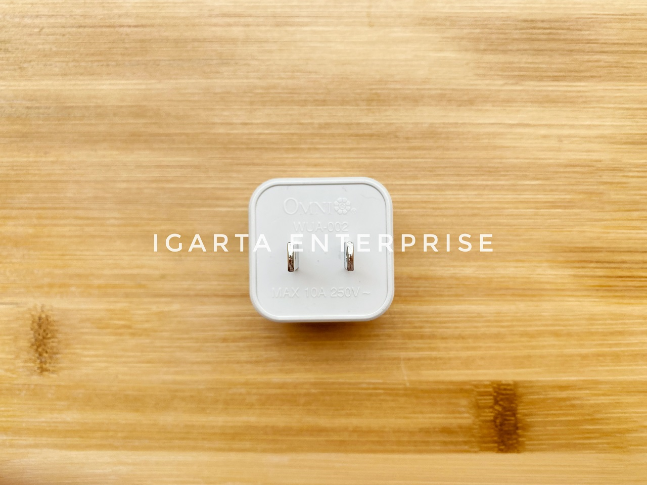 Omni Universal Socket Adapter 10A 250V WUA-002