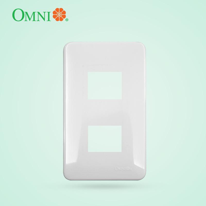 Omni Convenience Universal Outlet w/ Plate 1, 2 or 3 Gang